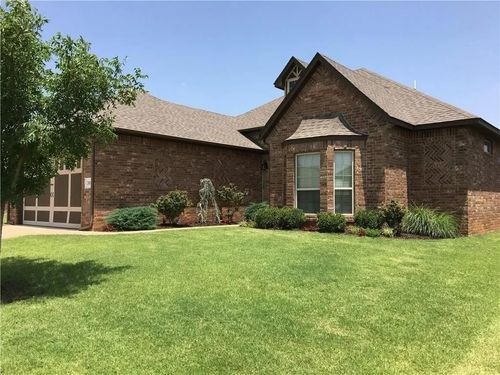 3808 Normandy Rd, Edmond, OK, 73013-1760 | Card Image