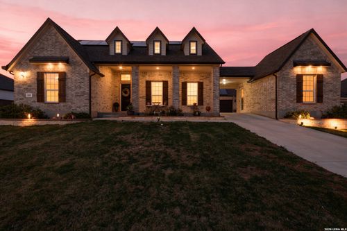 499 Poe Pkwy, Castroville, TX, 78009-2266 | Card Image