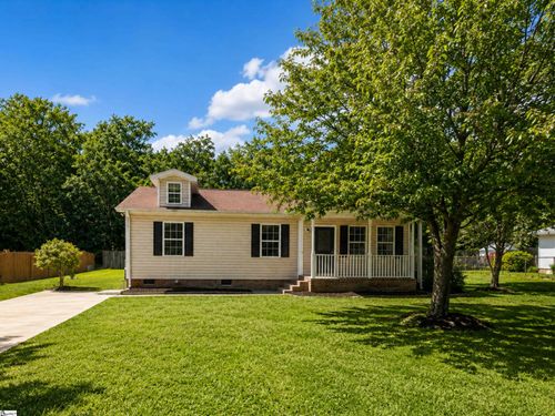 109 Laurens Ct, Fountain Inn, SC, 29644-2405 | Card Image