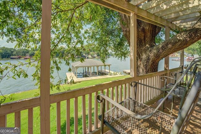 393 Templeton Cir, House other with 3 bedrooms, 2 bathrooms and 2 parking in Mansfield GA | Image 42
