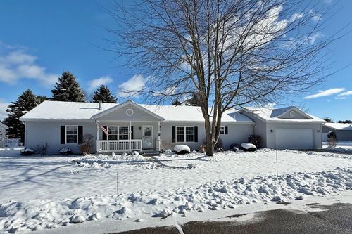 7750 Sunset Shores Dr, Canadian Lakes, MI, 49346-9236 | Card Image