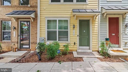 663 Anacostia Ave Ne, WASHINGTON, DC, 20019-1506 | Card Image