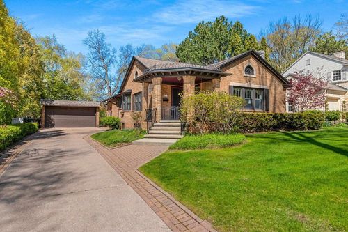 212 Miramar Drive, ALLOUEZ, WI, 54301 | Card Image