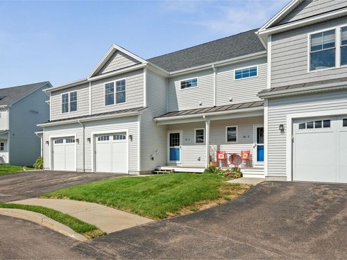 2-20 Freeman Woods, Essex Junction, VT, 05452 | Card Image