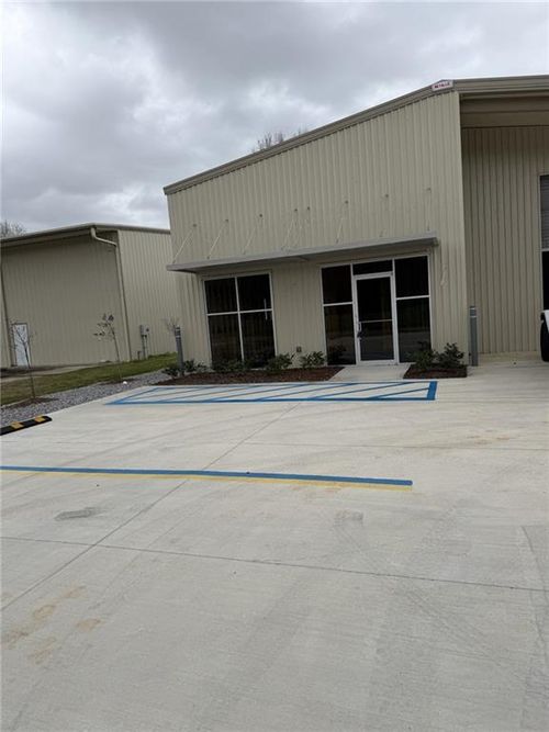 1221 Mckaskle Dr, Hammond, LA, 70403-5974 | Card Image