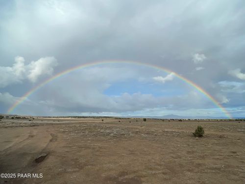 00 Triple H Ranch Rd, Ash Fork, AZ, 86320 | Card Image