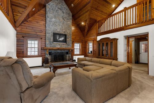 1104 Main St, Proctorsville, VT, 05153-4415 | Card Image