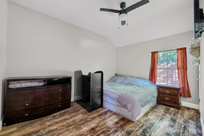 1432 S Austin St, House other with 4 bedrooms, 2 bathrooms and null parking in Sherman TX | Image 16