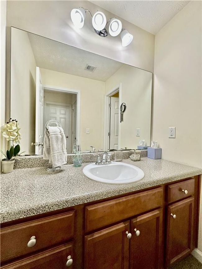 UNIT-802 - 802 Olde Mill Ln, Condo with 2 bedrooms, 1 bathrooms and 1 parking in Norcross GA | Image 21