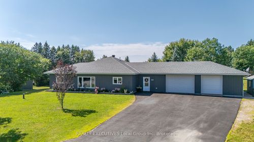98 Memorial Park Dr E, Powassan, ON, P0H1Z0 | Card Image