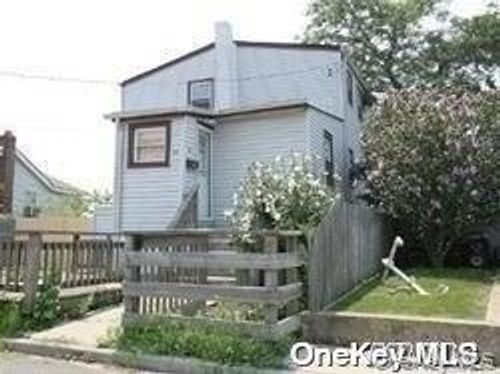 64 Waterview St, East Rockaway, NY, 11518-2028 | Card Image