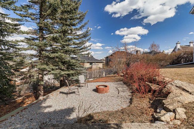 127 Stratton Pk Sw, House other with 4 bedrooms, 3 bathrooms and 4 parking in Calgary AB | Image 44