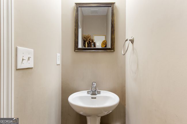 447 W Wind Dr, House other with 3 bedrooms, 3 bathrooms and null parking in Villa Rica GA | Image 15