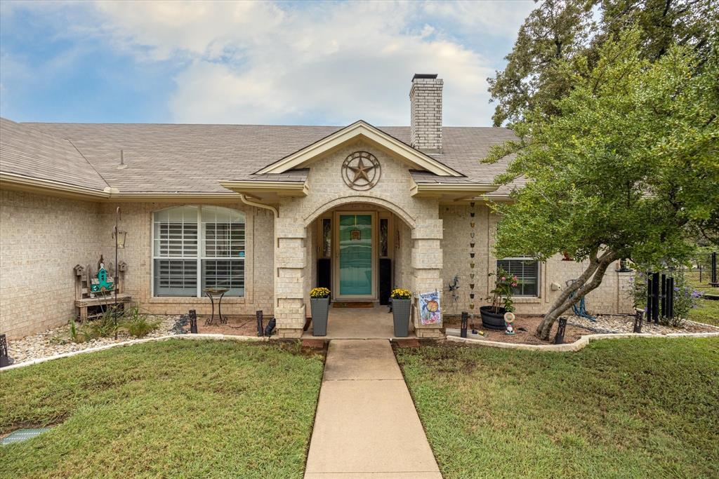 Solar Ct, Granbury, TX 76049