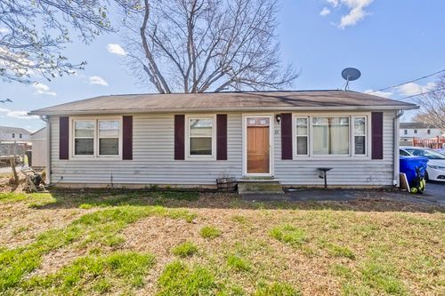 65 Hyde Ave, Springfield, MA, 01107 | Card Image