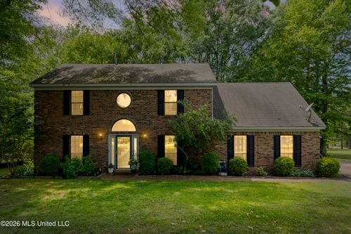 33 E Sweetwater Road, Byhalia, MS, 38611 | Card Image
