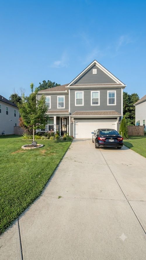 266 Cornice Dr, La Vergne, TN, 37086-2148 | Card Image