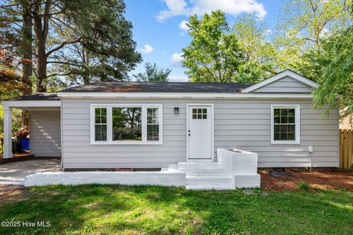 2818 Jefferson Dr, Greenville, NC, 27858-4022 | Card Image