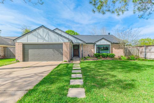 719 Rolling Mill Dr, Sugar Land, TX, 77498-3077 | Card Image