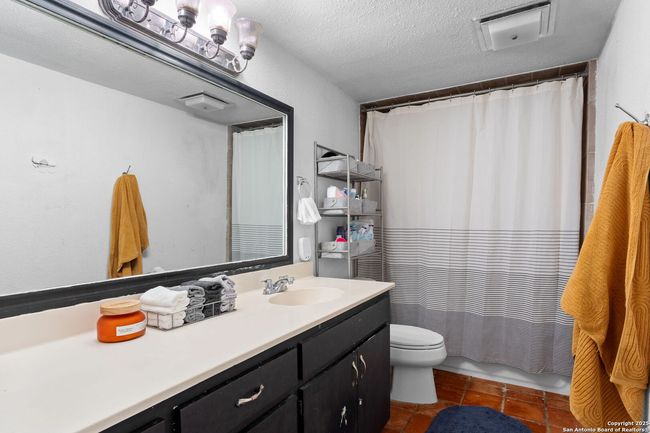 30650 Wildcat Dr, House other with 3 bedrooms, 2 bathrooms and null parking in Bulverde TX | Image 22