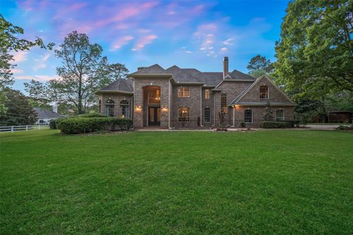 13222 Stonecrest Ln, Conroe, TX, 77302-4728 | Card Image