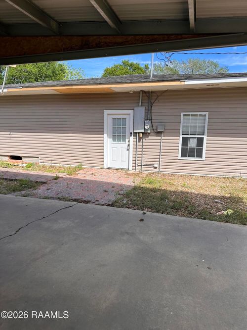 1606 Airport Rd, Jennings, LA, 70546-3420 | Card Image