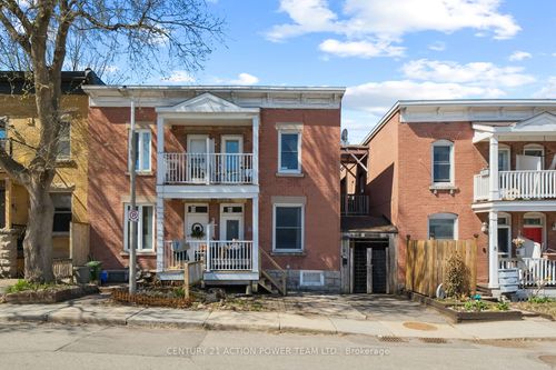 10 Lower Charlotte St, Ottawa, ON, K1N8K1 | Card Image