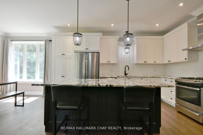 5 Kanata Crt, House other with 3 bedrooms, 2 bathrooms and 6 parking in Springwater ON | Image 17