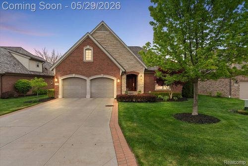 2570 Stoneykirk Ct, Rochester, MI, 48306-2291 | Card Image