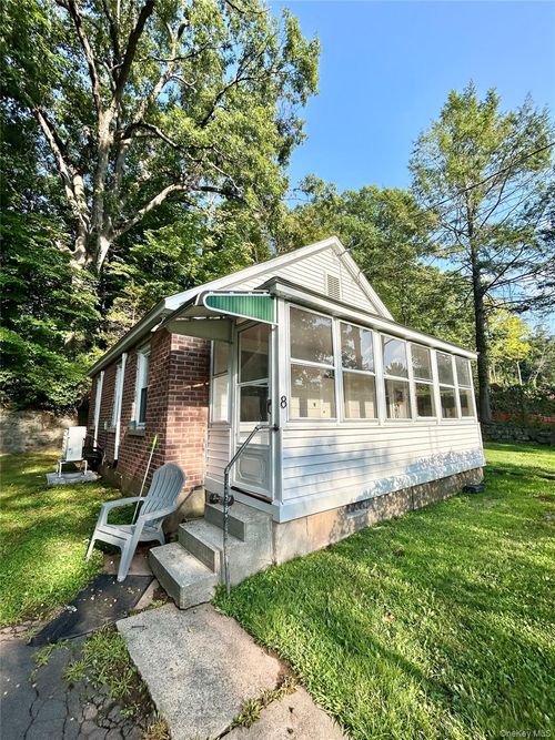 cottage-8-747 Route 9w, Clarkstown, NY, 10989 | Card Image