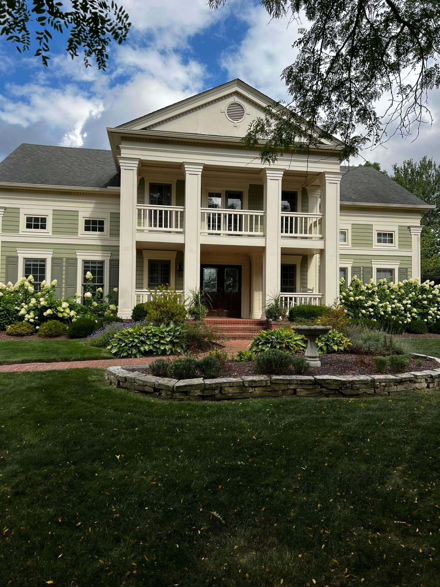 Sleeping Meadow Dr, New Albany, OH 43054