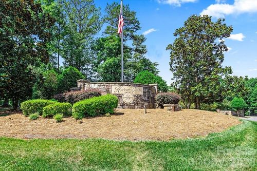 113 Harbor Watch Dr, Statesville, NC, 28677-2483 | Card Image
