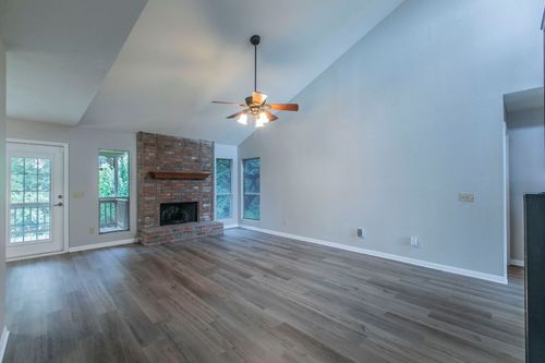 8215 Racine Trl, Austin, TX, 78717-5324 | Card Image