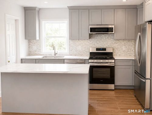 1050 Jarvis St, Cheshire, CT, 06410-1434 | Card Image