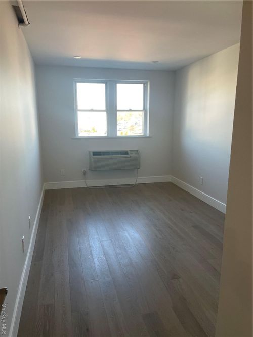 apt-2c-320 Post Ave, Westbury, NY, 11590-2259 | Card Image