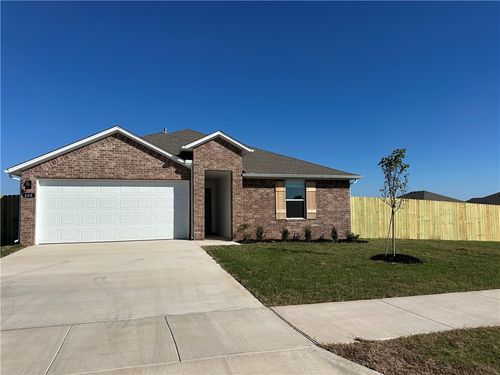 400 Ratliff Ave, Pea Ridge, AR, 72751-3261 | Card Image
