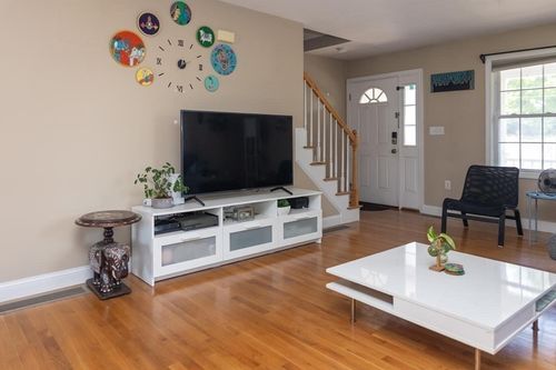 3-3 Turnpike Rd, Chelmsford, MA, 01824-3569 | Card Image