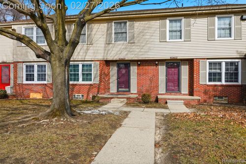 24762 Bashian Dr, Novi, MI, 48375-2959 | Card Image