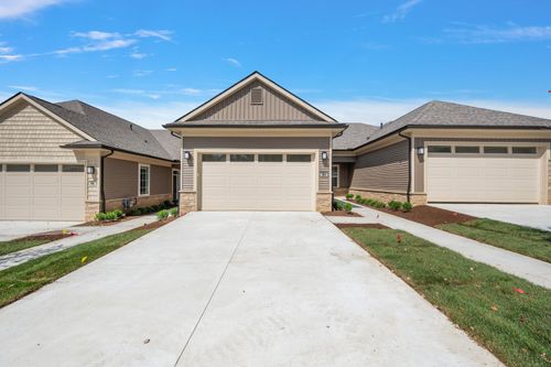 8566 West Valley Drive, White Lake Charter Township, MI, 48383 | Card Image