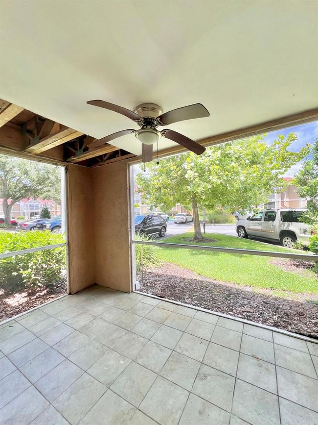 UNIT-1101 - 9481 Highland Oak Dr, Condo with 3 bedrooms, 2 bathrooms and null parking in TAMPA FL | Image 22