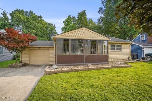 3451 Susan Circle, Youngstown, OH, 44511 | Card Image