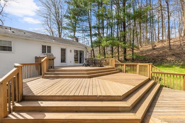 23 Indian Hill Rd, House other with 3 bedrooms, 3 bathrooms and null parking in New Fairfield CT | Image 27