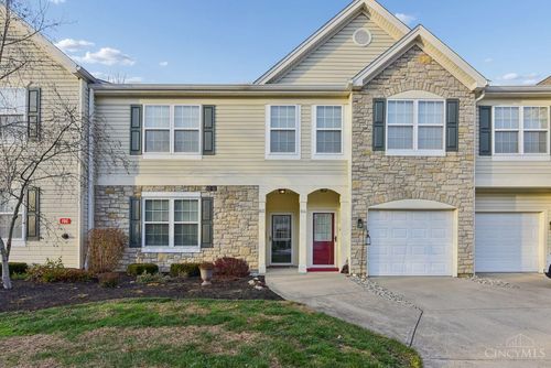 102 Tall Trees Dr, Amelia, OH, 45102-2186 | Card Image