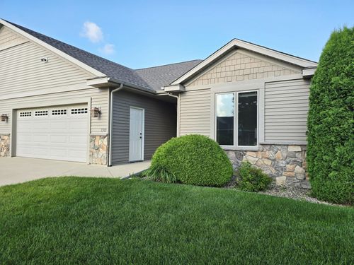 1509 29th St Sw, Austin, MN, 55912-6115 | Card Image