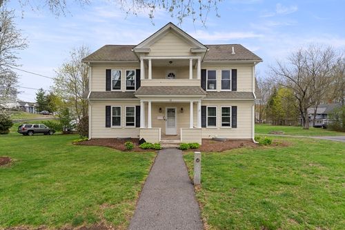 11 River Ave, South Grafton, MA, 01560-1314 | Card Image