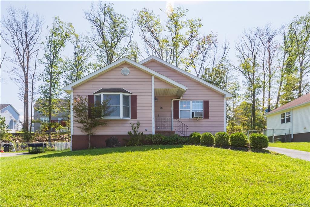 New York Ave, Middletown, NY 10940
