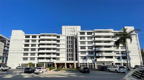 402-10101 E Bay Harbor Dr, Bay Harbor Islands, FL, 33154-1201 | Card Image