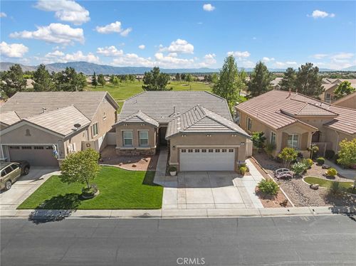 10812 Katepwa St, Apple Valley, CA, 92308 | Card Image