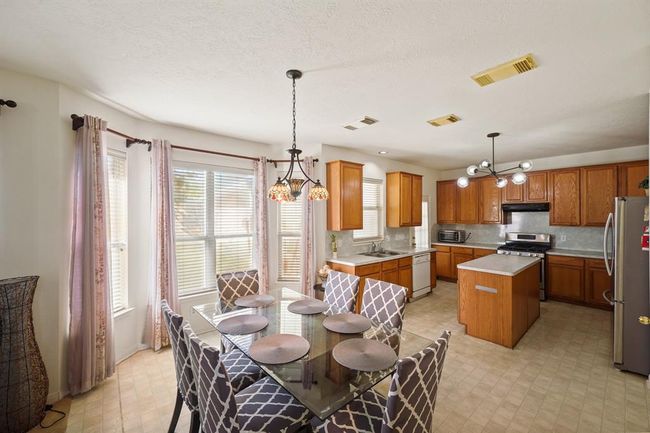 13823 Eldridge Garden Cir, House other with 4 bedrooms, 3 bathrooms and 2 parking in Houston TX | Image 15