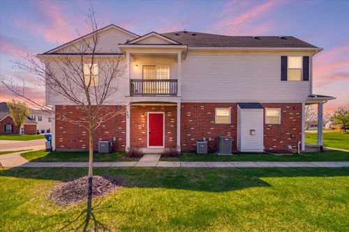 1304 Riversedge Dr, Saline, MI, 48176-2412 | Card Image